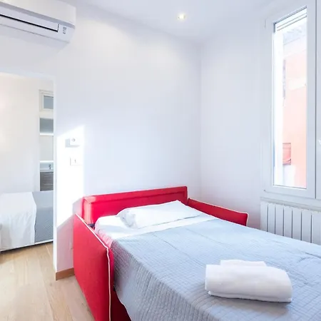 Garisenda, By Short Holidays Appartement