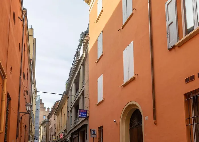 Garisenda, By Short Holidays Appartement