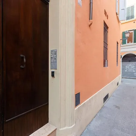Appartement Garisenda, By Short Holidays Bologne